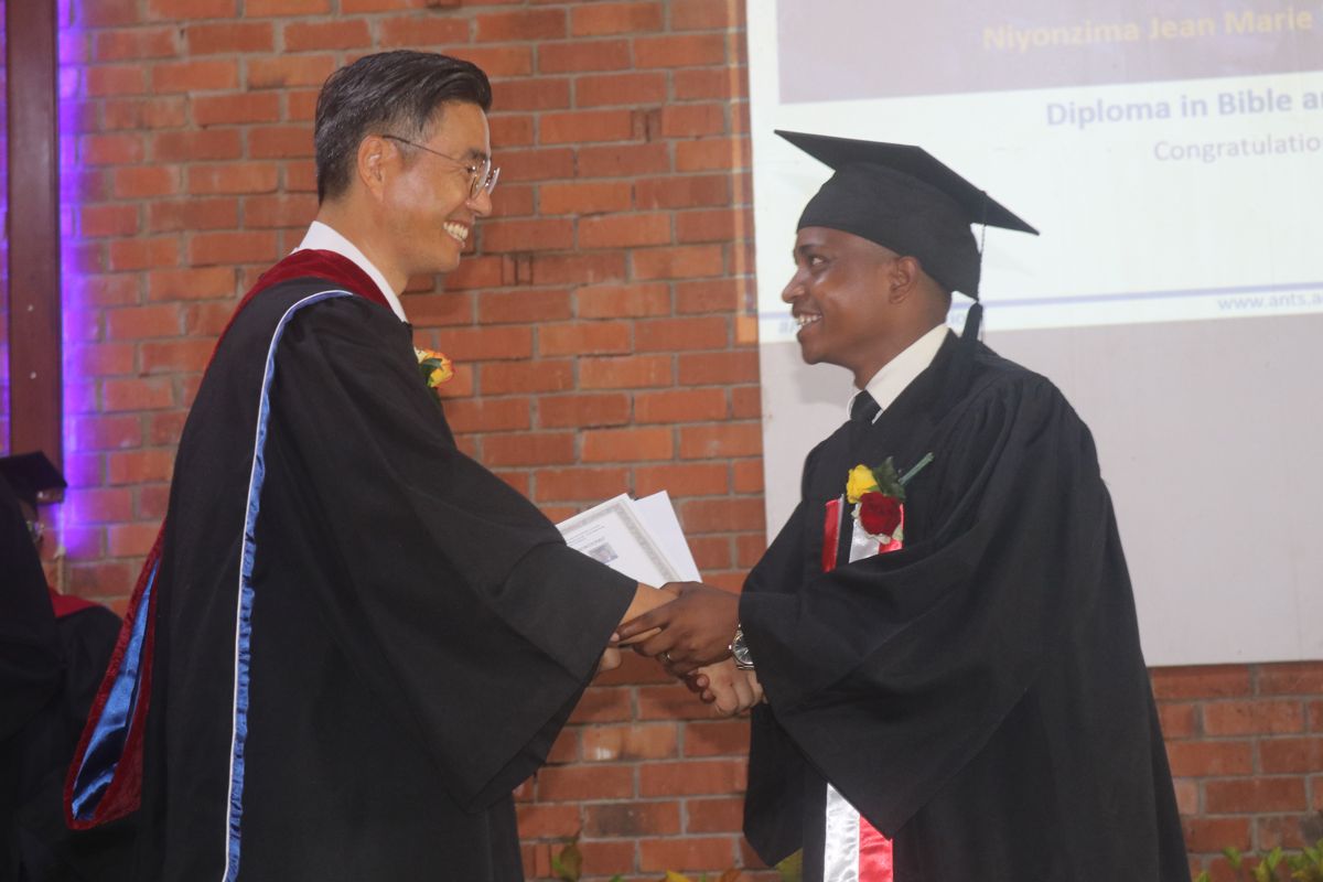 ANTS Celebrates the Graduation of 18 Students at the 30th Graduation Ceremony