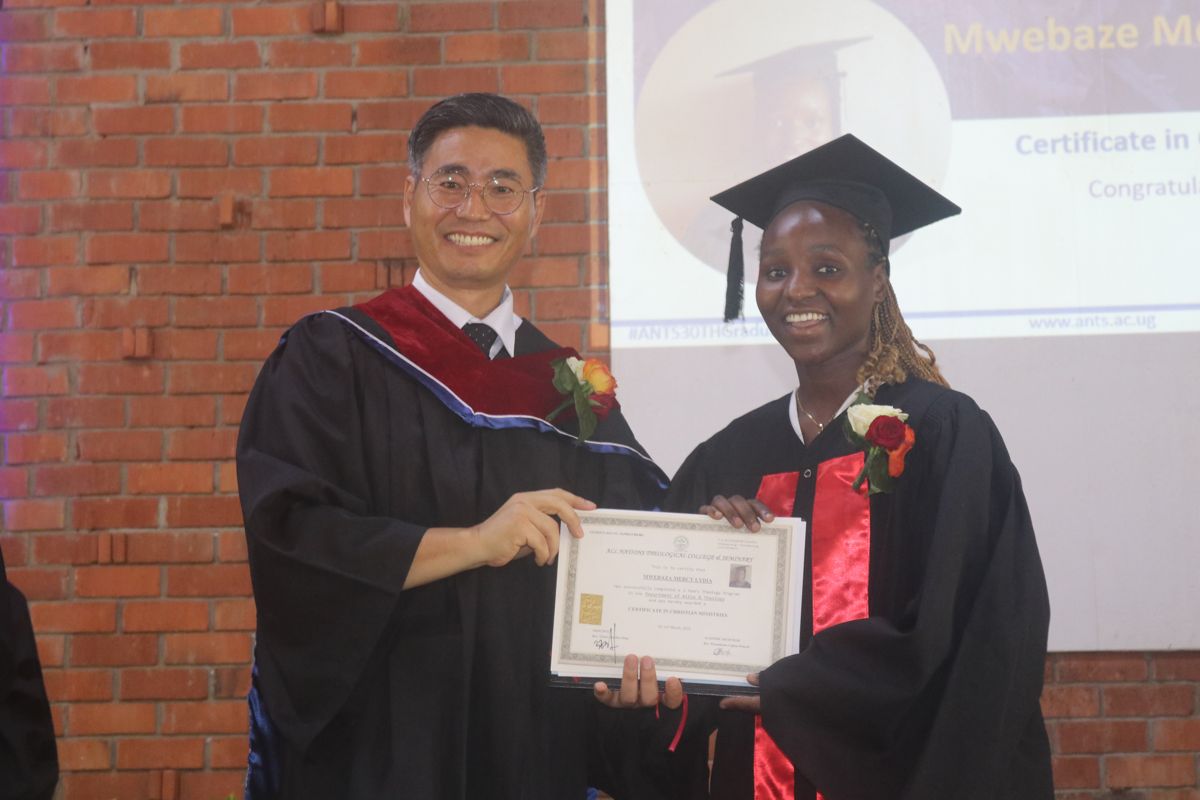 ANTS Celebrates the Graduation of 18 Students at the 30th Graduation Ceremony