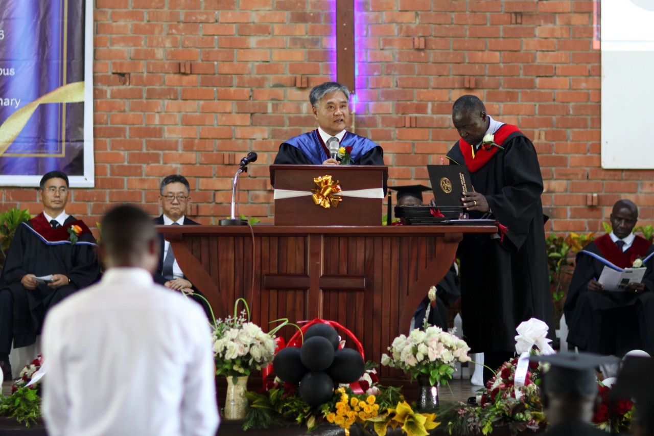 ANTS Celebrates the Graduation of 18 Students at the 30th Graduation Ceremony