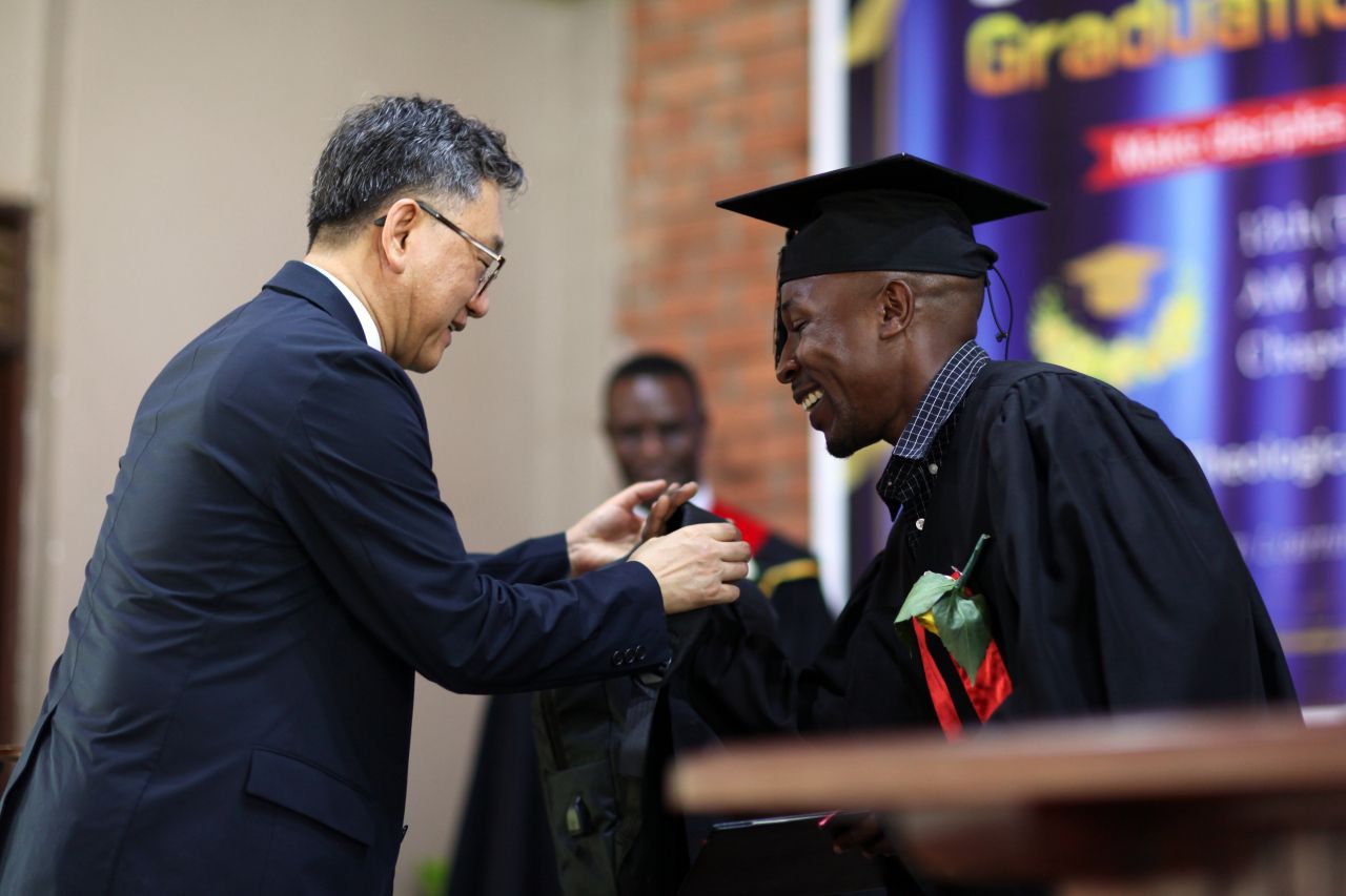 ANTS Celebrates the Graduation of 18 Students at the 30th Graduation Ceremony